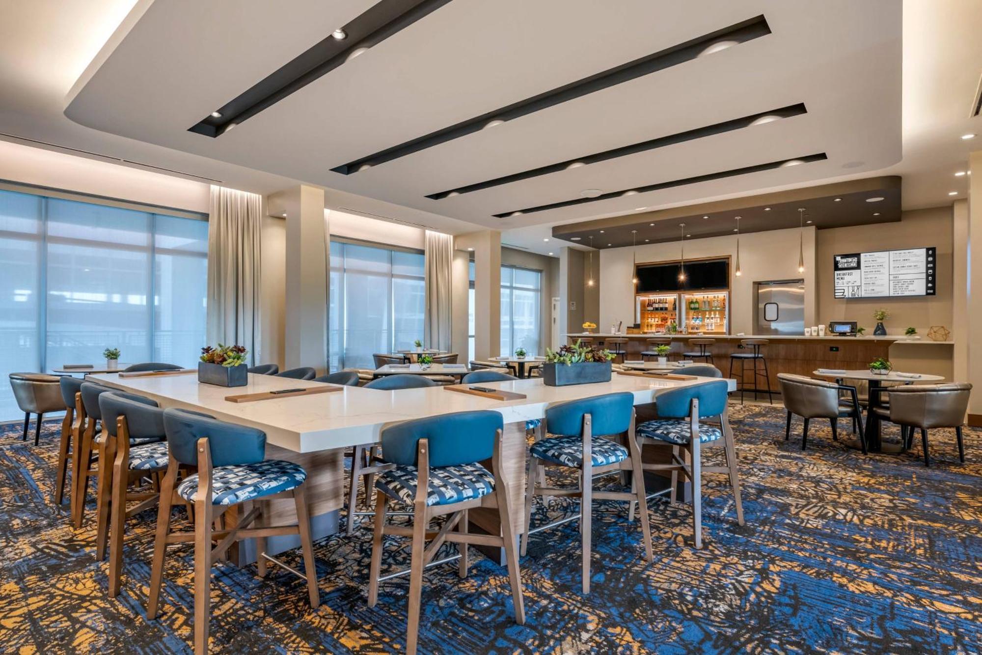 Courtyard By Marriott Fort Lauderdale Downtown Exterior foto