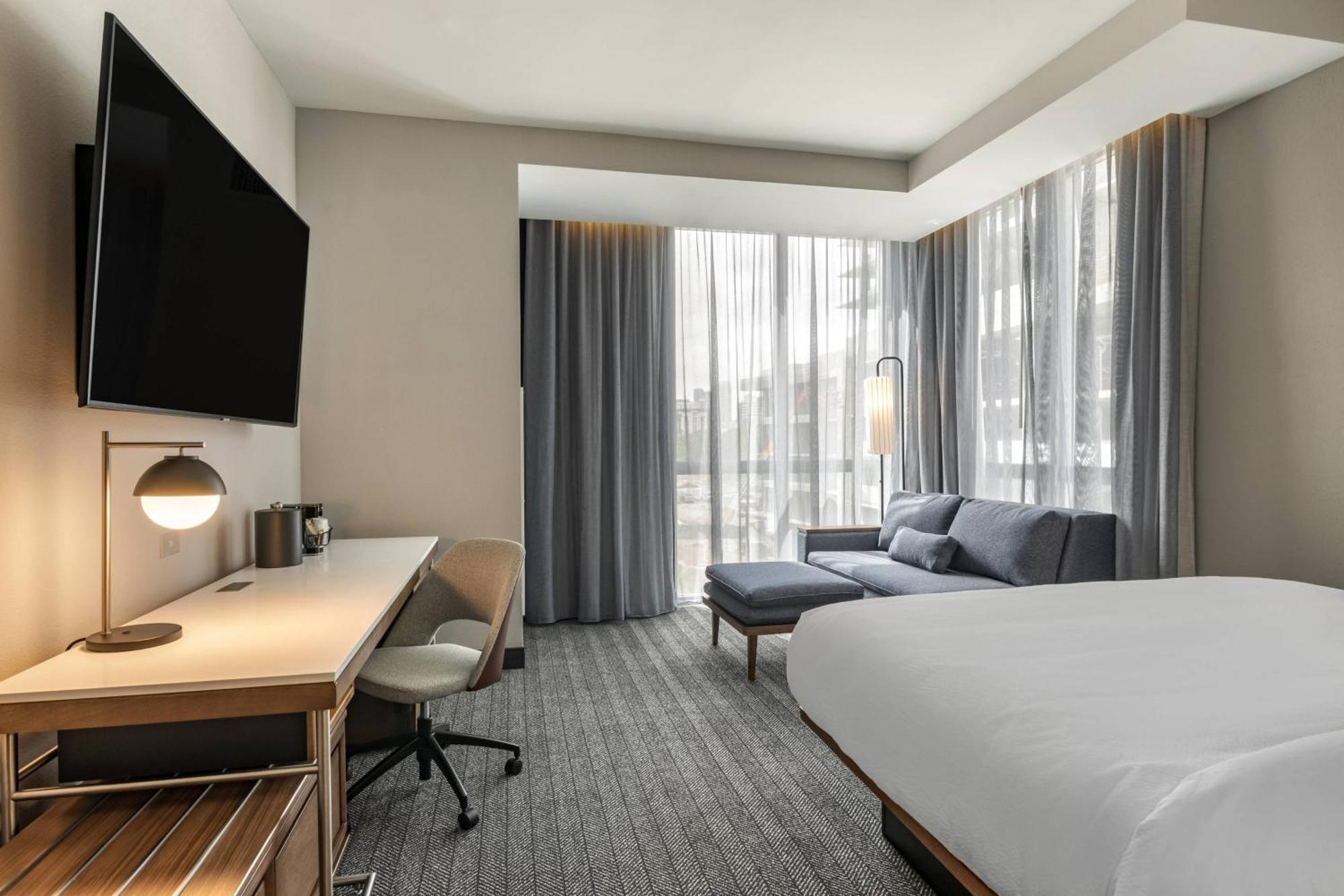Courtyard By Marriott Fort Lauderdale Downtown Exterior foto